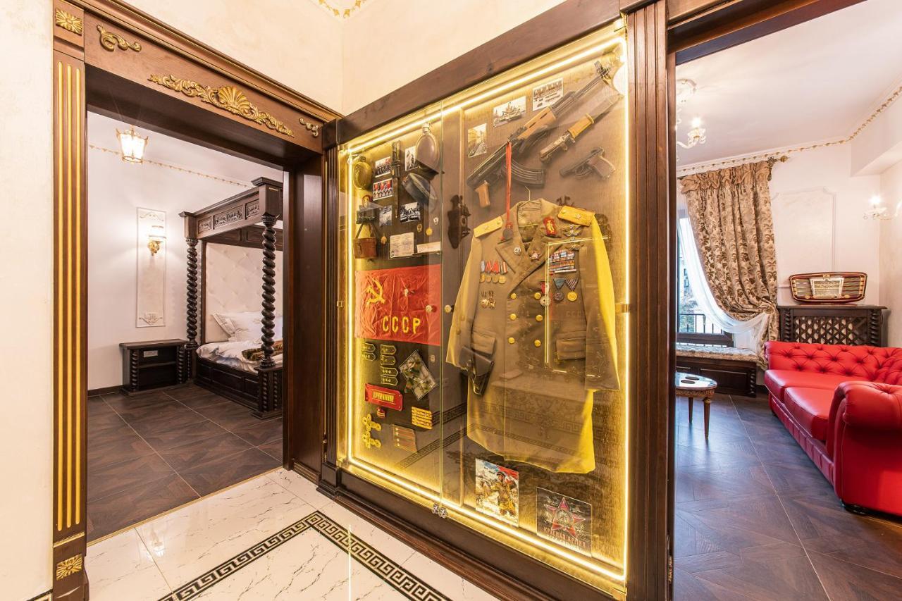 Private Museum Apartment With Antique Decor 부쿠레슈티 외부 사진